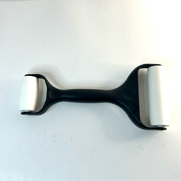 Pampered Chef Bakers Roller - Picture 3 of 6